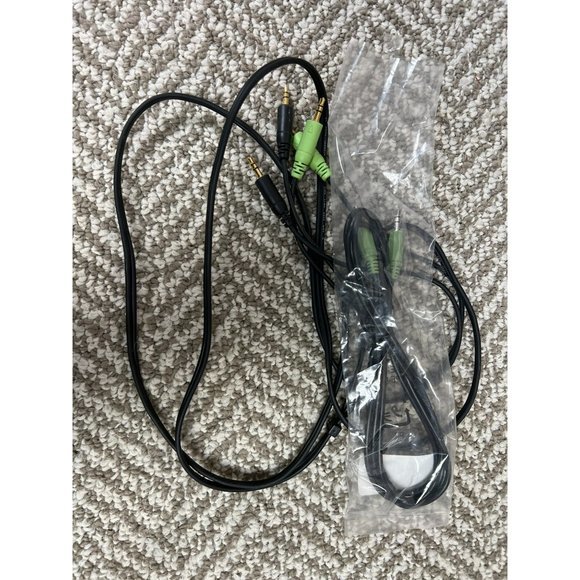 Sharp Stereo System - Picture 2 of 12